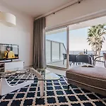 Beachfront Atlantic View A09 Apartman