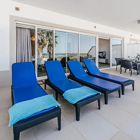 Beachfront Atlantic View A09 Appartement *